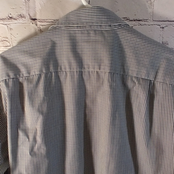 UNTUCKit Large Button down Checkered Gingham Green Blue White Button Down Shirt - Picture 12 of 16